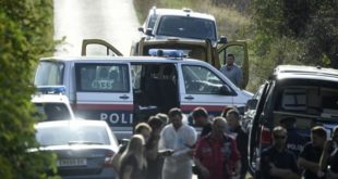 الشرطة النمساوية تعثر على مهاجرين في “صندوق رعب” تحت شاحنة
