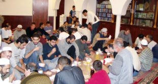 روحانيات رمضان في التشيك.. فرحة بتقارب المسلمين في بلاد الغربة